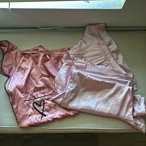 Pink silk pajamas, 2 sets